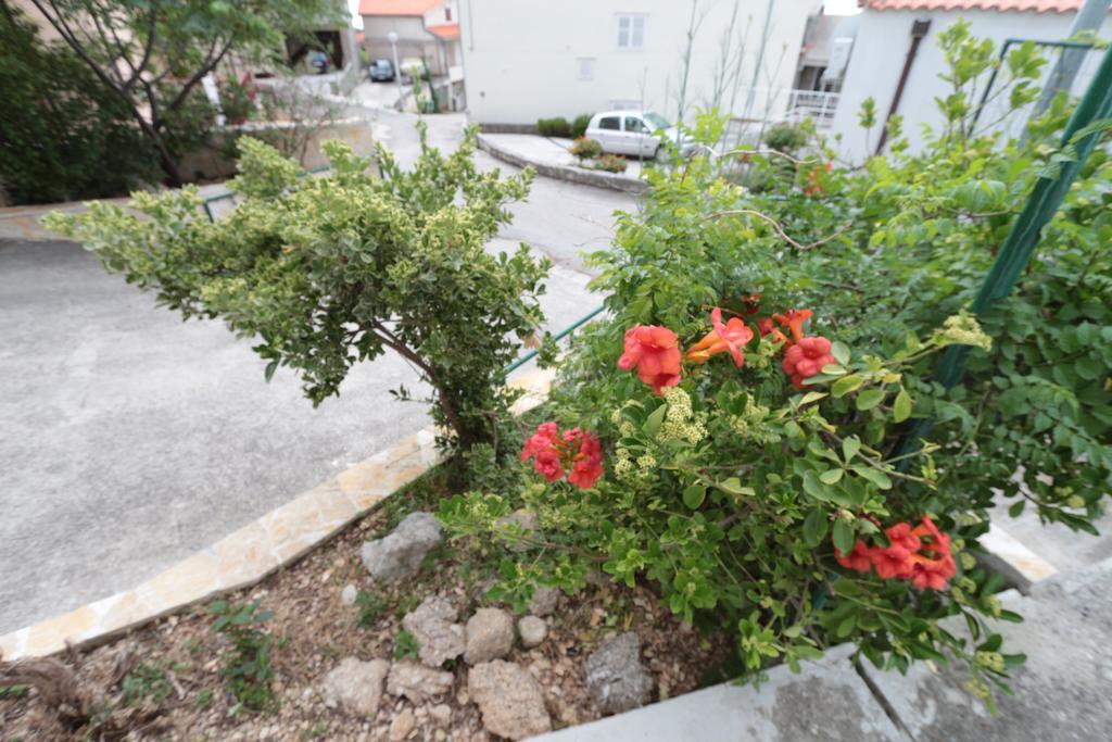 Apartments Antoneta Makarska Eksteriør bilde