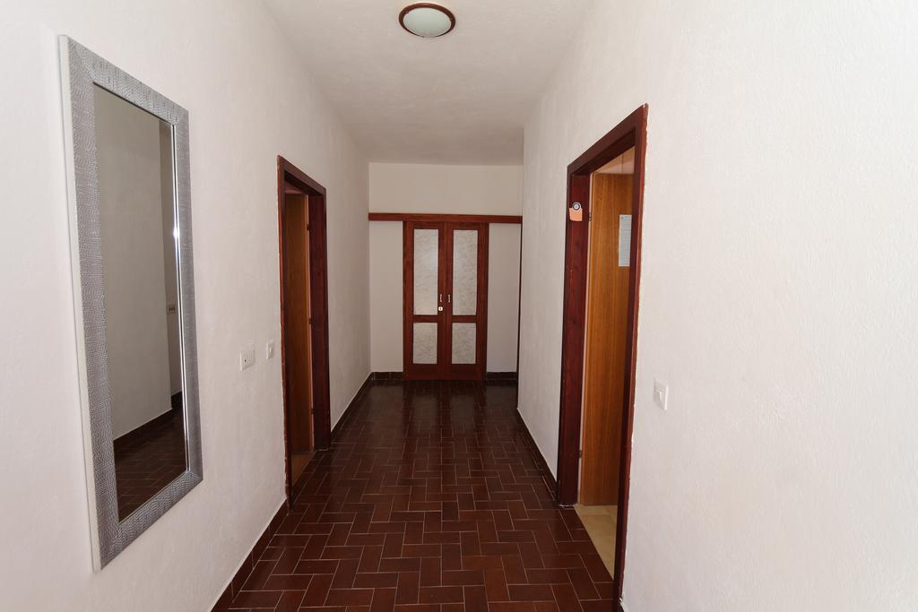 Apartments Antoneta Makarska Eksteriør bilde